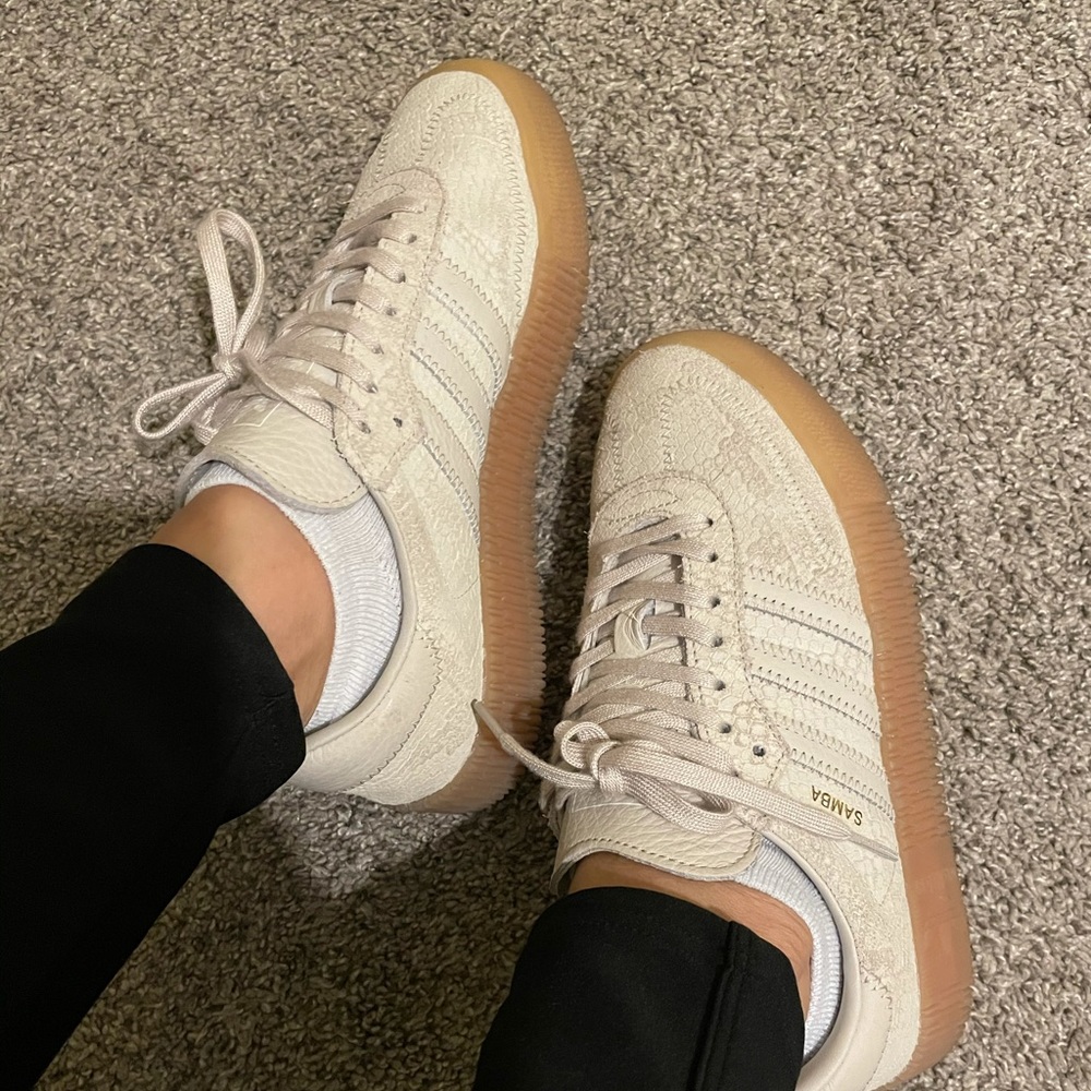 Adidas Sambarose